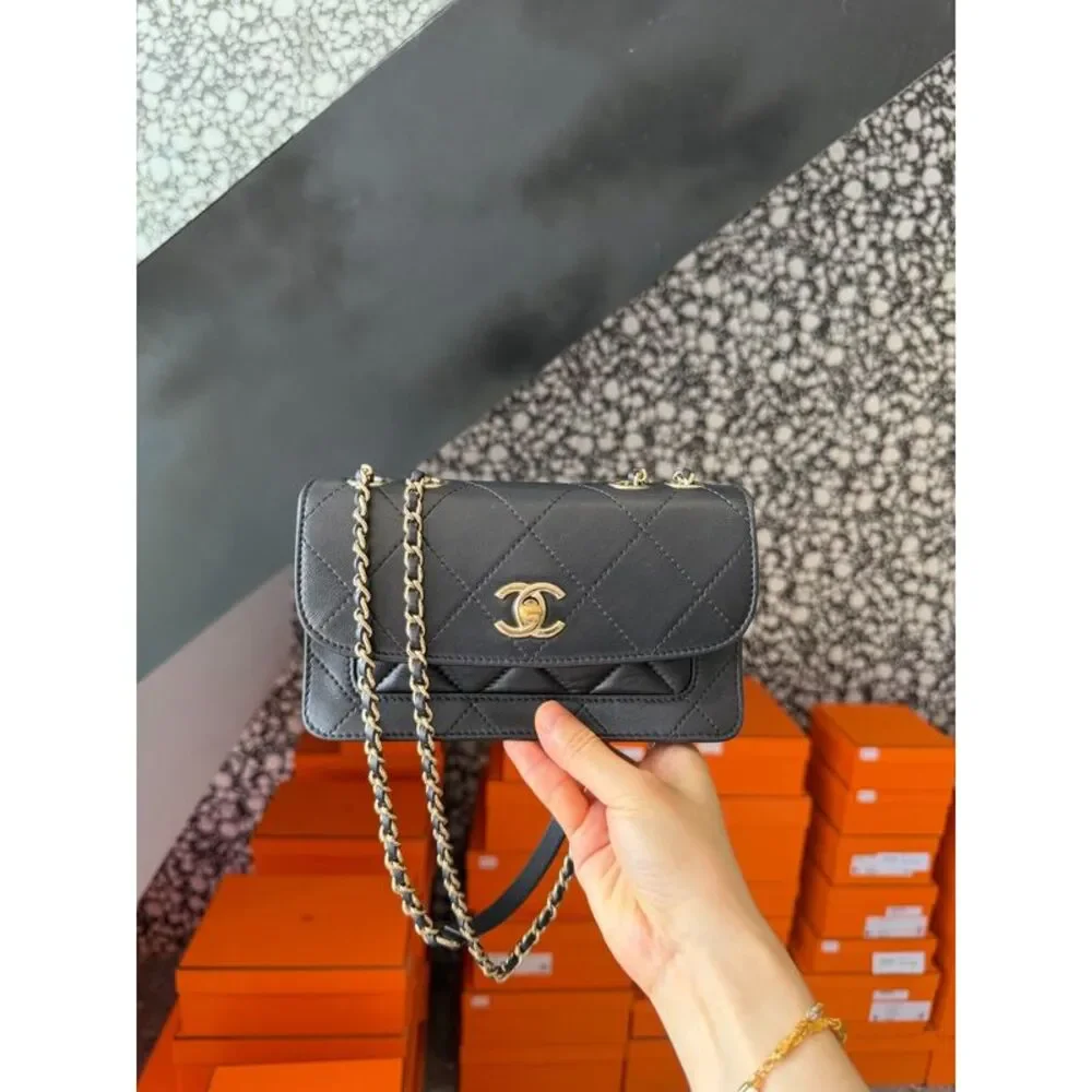 Chanel Women Pre-Loved Bag Very Good Condition